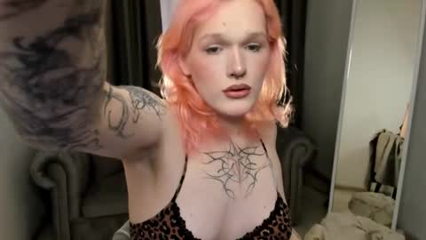 lollita online show from May 2026 10:42:02 AM
