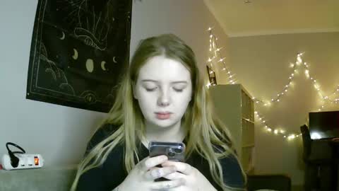 Lilly online show from January 2025 09:30:01 PM