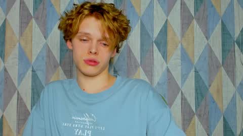 Nelis online show from April 2026 09:21:02 PM