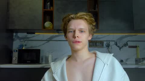 Nelis online show from May 2026 05:42:02 PM