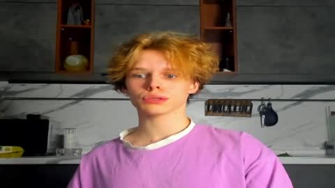 Nelis online show from May 2026 05:29:01 PM