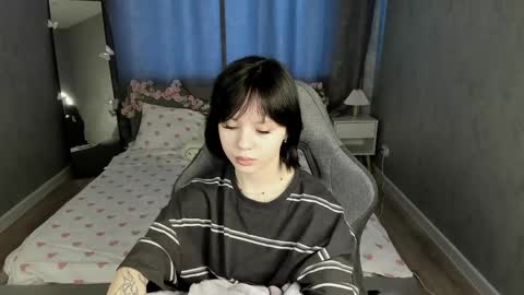 Loly online show from May 2026 01:13:02 AM