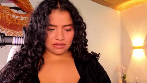 loly_marce online show from February 2025 08:25:01 PM