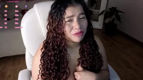 loly_marce online show from September 2025 08:53:01 PM