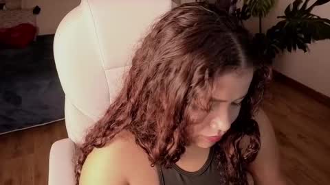 loly_marce online show from November 2025 09:15:01 PM