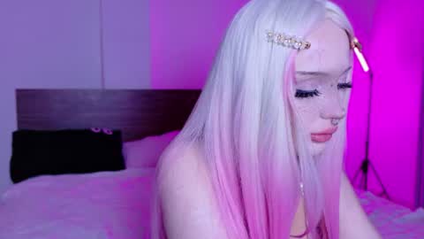 Kari online show from July 2026 06:47:01 PM