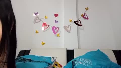 estehfania online show from July 2026 10:25:01 PM