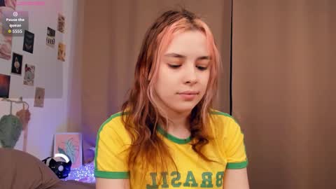 Lona online show from March 2026 07:31:02 PM