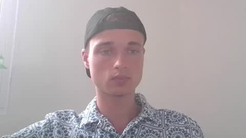 london_tomy online show from November 2025 07:02:02 PM