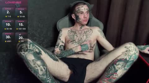 Chris online show from October 2025 09:43:02 PM