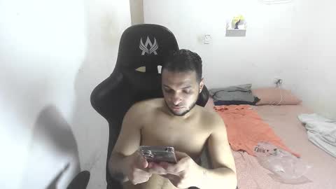 Snapshot of long_dick_boy_ chatting on March 2026 01:55:01 AM Marvin Santiago online show from March 2026 01:55:01 AM