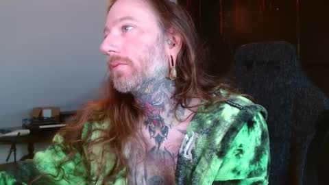 longhair online show from February 2025 09:20:02 PM