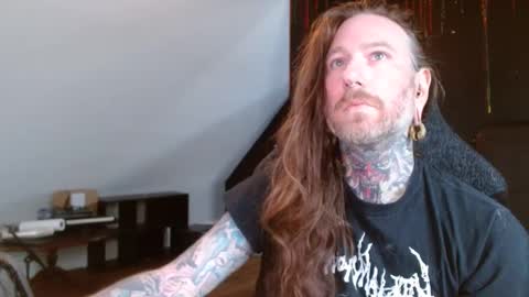 longhair online show from February 2025 06:09:01 PM