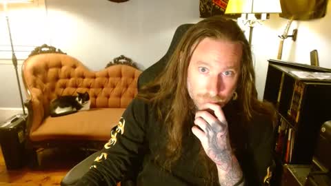 longhair online show from September 2025 03:52:02 AM