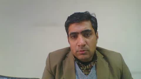 Lleida-man online show from December 2024 07:31:01 AM