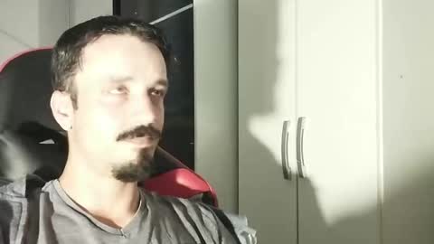 Snapshot of lookaz4010 chatting on January 2025 12:18:01 PM Lucas online show from January 2025 12:18:01 PM