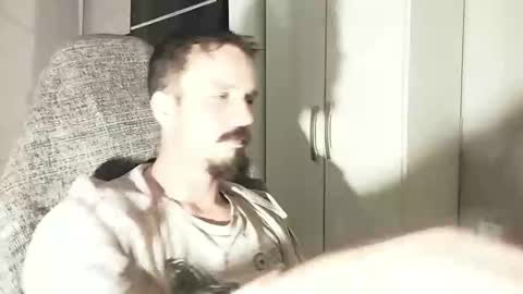 Snapshot of lookaz4010 chatting on November 2025 01:00:01 PM Lucas online show from November 2025 01:00:01 PM