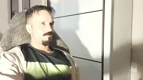 Lucas online show from January 2026 12:32:02 PM