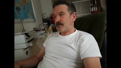 lookercgn online show from January 2025 12:02:01 PM