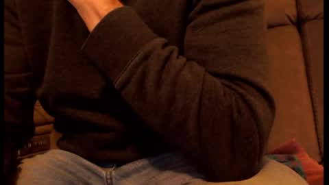 looking469 online show from February 2026 12:43:02 AM