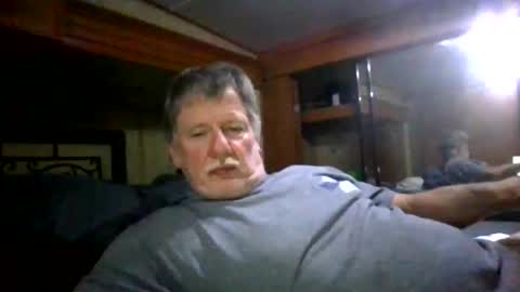 Snapshot of lookingagain181 chatting on October 2025 12:18:02 PM lookingagain181 online show from October 2025 12:18:02 PM