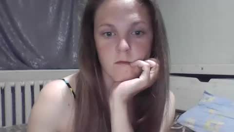 Snapshot of lora879 chatting on June 2026 09:18:01 PM Lora online show from June 2026 09:18:01 PM
