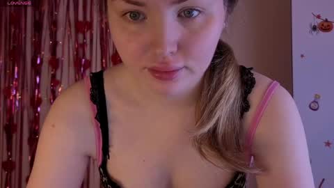 Lora online show from June 2026 02:21:02 PM