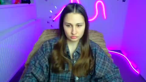 Lora online show from April 2026 05:32:02 AM