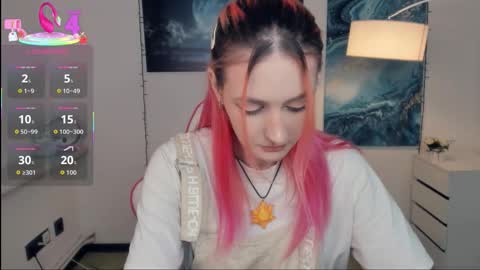 Lora online show from October 2025 10:16:02 AM