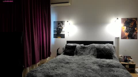 Snapshot of loraflame chatting on January 2025 10:23:02 AM Lora online show from January 2025 10:23:02 AM