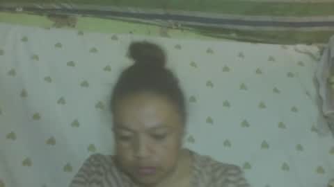 Snapshot of lorahvane chatting on June 2026 11:22:02 AM LorahVane online show from June 2026 11:22:02 AM