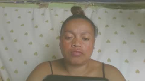 LorahxVane online show from March 2026 11:48:02 AM