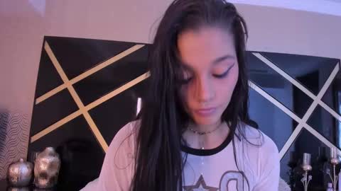 loraineblake online show from November 2025 11:57:02 AM