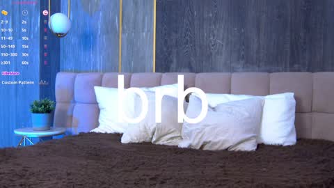 Loraine online show from January 2025 05:07:02 PM