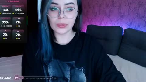 Snapshot of loramoonnn chatting on June 2026 02:46:01 AM Lora online show from June 2026 02:46:01 AM