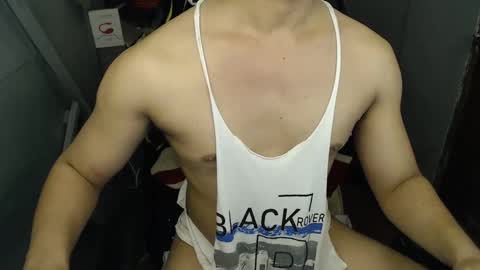 Macky online show from February 2025 01:57:01 PM