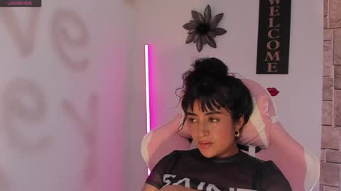 Snapshot of lore_rey chatting on May 2026 02:07:02 AM lore_rey online show from May 2026 02:07:02 AM