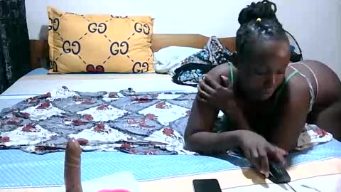 loreen online show from November 2025 06:57:01 PM