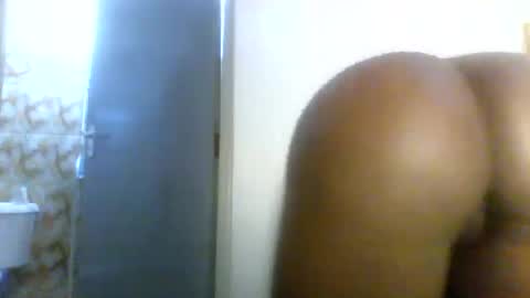 LORELAH online show from November 2025 07:00:02 AM