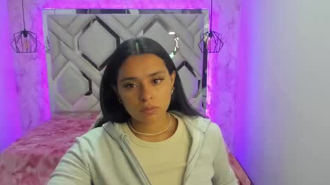 lorem_adams online show from January 2025 11:13:01 AM