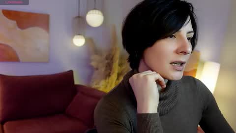 Loren online show from February 2026 07:46:01 AM