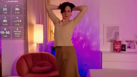 Loren online show from March 2026 06:06:01 AM