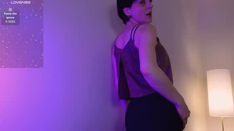 Loren online show from April 2026 06:24:01 AM