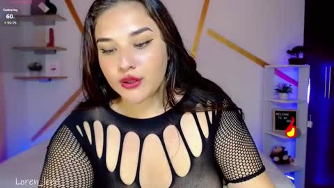 Loren online show from February 2025 02:06:02 AM