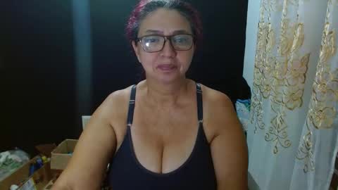 Lorena.. online show from October 2025 03:37:02 AM