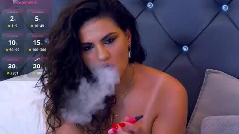 Lorenne Mays online show from October 2025 11:02:02 PM