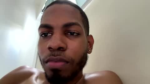 Snapshot of lorenzo17a chatting on December 2024 04:25:01 PM lorenzo17a online show from December 2024 04:25:01 PM