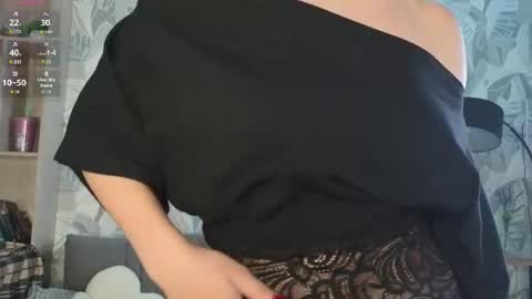 Snapshot of lorettedarsi chatting on July 2026 01:15:02 AM lorettedarsi online show from July 2026 01:15:02 AM
