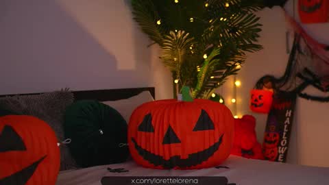 LoretteLorena online show from October 2025 06:21:01 AM