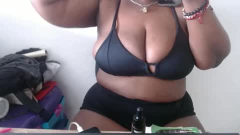loretybighot online show from December 2024 02:10:01 PM